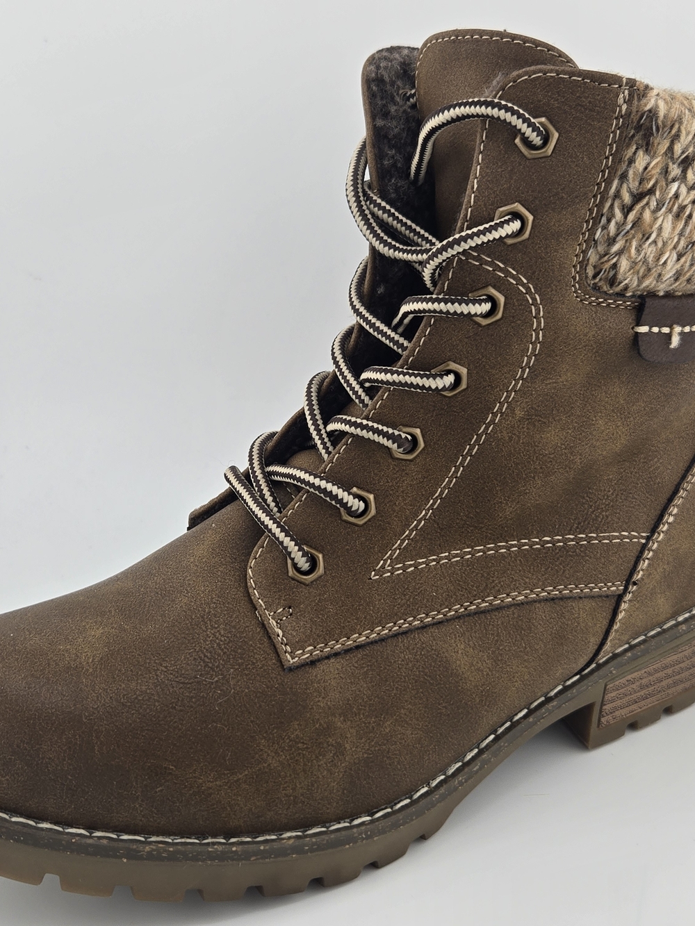 Steve Madden Brown Combat Lace-Up Ankle Booties with Sweater Cuff (NWT)